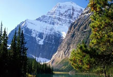 布拉格斯巴达主场战胜希伯尼亚,取得欧洲联赛首胜