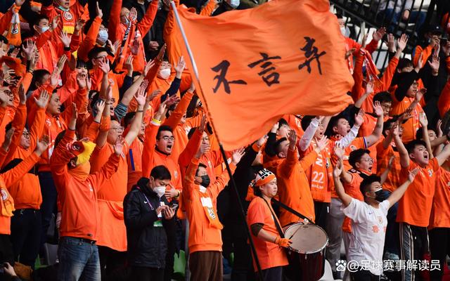 足球赛事中发生的意外事件引发广泛关注(足球赛事中发生的意外事件引发广泛关注的原因)