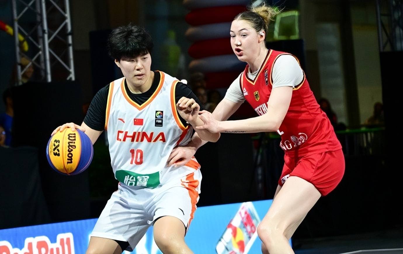 亚洲杯-中国女篮34分狂胜新西兰小组头名晋级4强