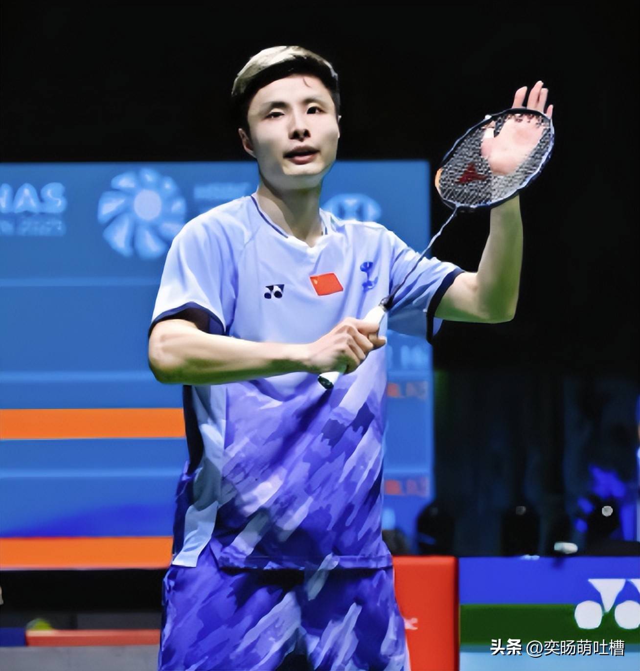 石宇奇2-0复仇欧洲冠军日本封王比肩林丹