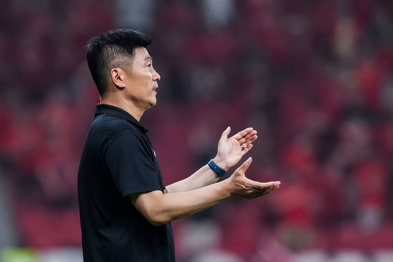 od体育下载-大连英博引援遭球迷催，李国旭重用年轻人，U16国脚试训或成新拼图的简单介绍